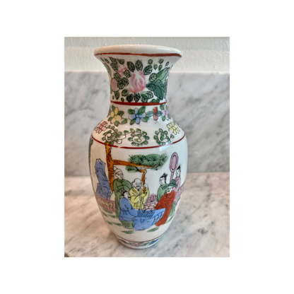 Antique Mini Rose Famille Vase