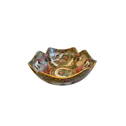 Vintage Scalloped Rose Medallion Bowl