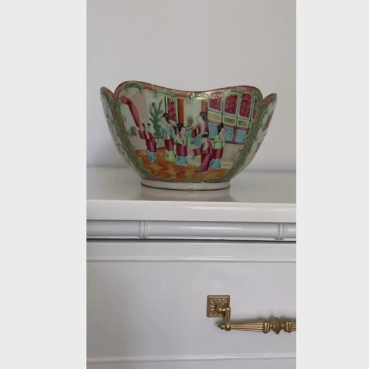 Scalloped Antique Rose Medallion Bowl